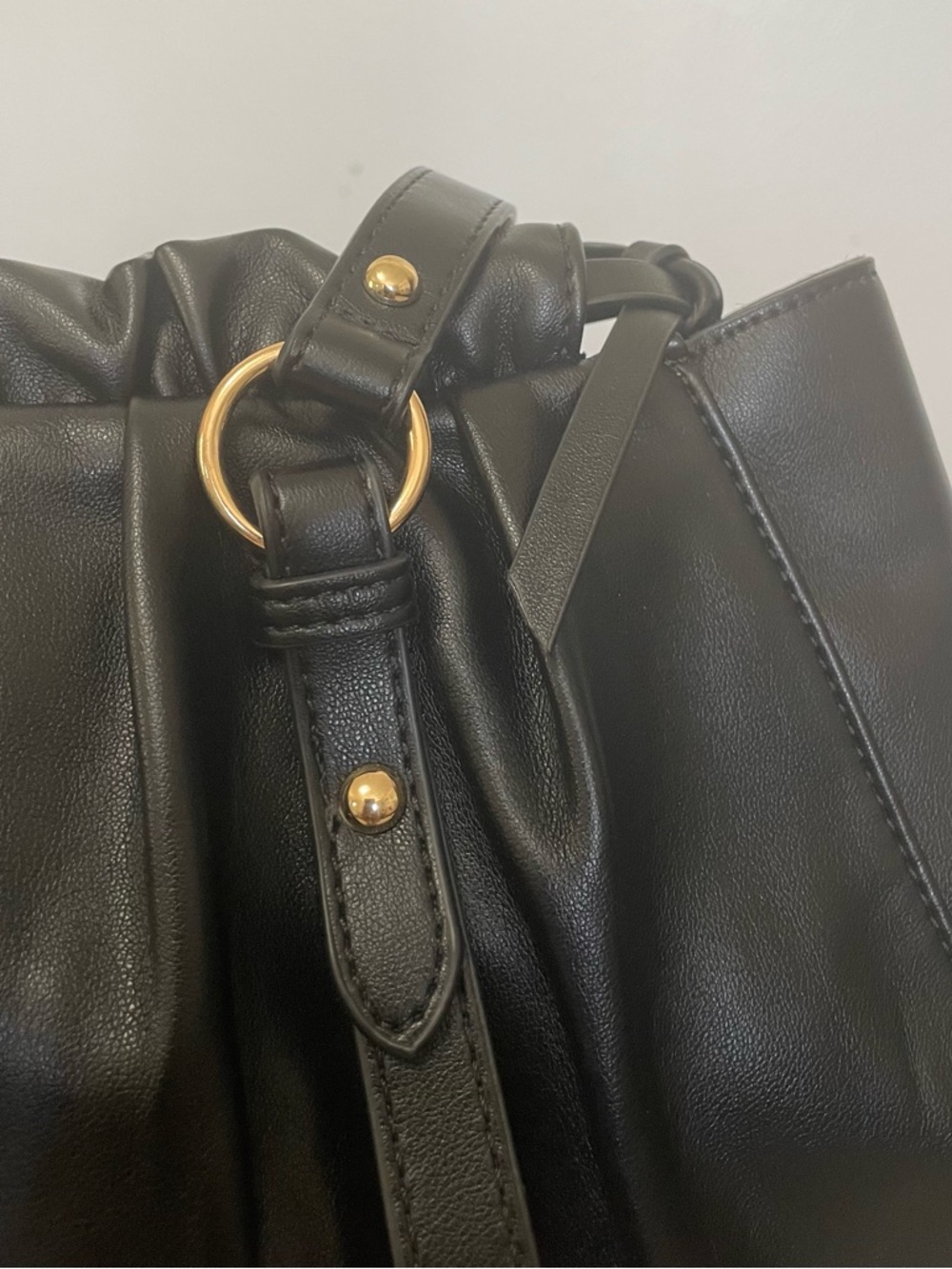 Urban Expressions - Ruched Drawstring Shoulder Bag - Picture 3 of 10